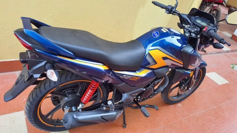 55 किमी प्रति लीटर से भी ज्यादा चलने वाले 2024 की नई Hero Honda Shine 125 हुई लॉन्च 2 55 किमी प्रति लीटर से भी ज्यादा चलने वाले 2024 की नई Hero Honda Shine 125 हुई लॉन्च